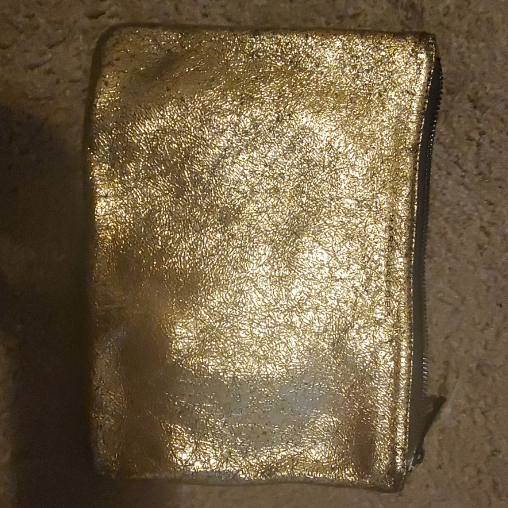 Makeup bag